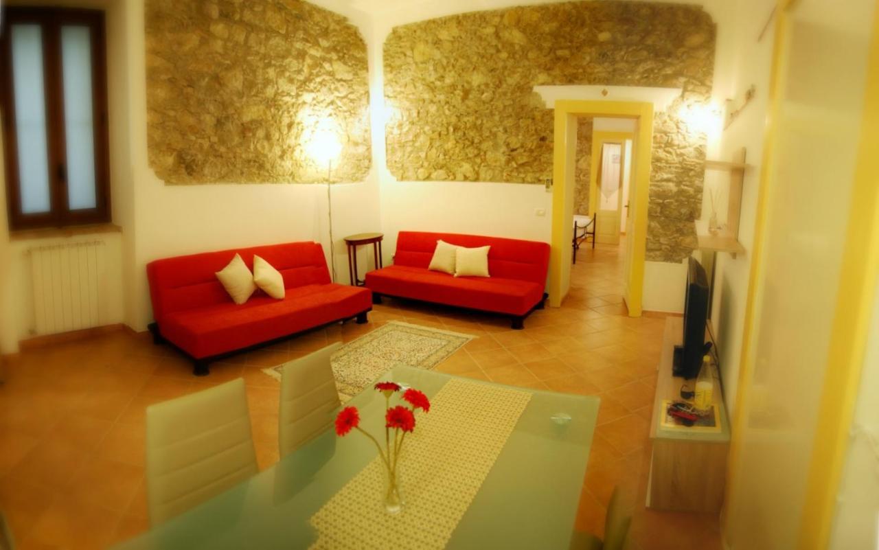 Incantevole E Storico Appartamento In Pieno Centro Taormina Exteriör bild